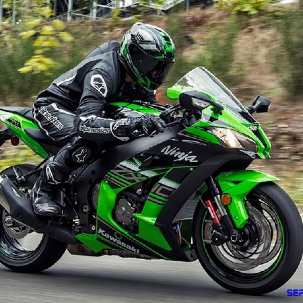 Kawasaki Ninja 1000 Motor Sport Premium Tanpa Rival Pembanding