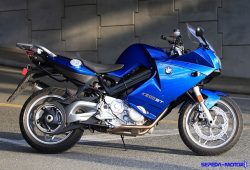 BMW F800ST, Sport Touring yang Mengundang Decak Kagum