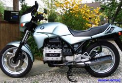 BMW K75, Naked Bike Termahal BMW Era 1980-an
