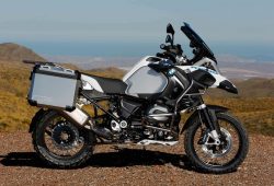 Motor Petualang BMW R 1200 GS Kini Dilengkapi Fitur Connectivity, Seperti Apa Kecanggihannya?
