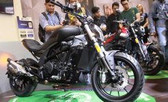Benelli-Leoncino-250-dan-Benelli-502C