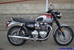 Lima Model Motor Triumph Terbaru Mengaspal di Indonesia