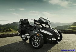 Can-Am Spyder RT (Roadster Touring), Ciptakan Sensasi Berkendara yang Berbeda