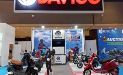 Davigo Boyong Dua Motor Listrik di PEVS 2022