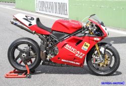 Spesifikasi Ducati 916 SBK, Rajanya Segmen Superbike