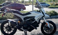 Ducati-Hyperstrada-821 Ducati-Hyperstrada-821