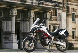 Lebih Elegan, Ducati Multistrada 950S Dibalut Livery GP White