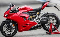Ducati Panigale V2