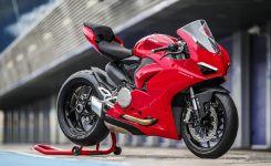 Ducati Panigale V2