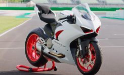 Ducati Panigale V2 White Rosso Ducati Panigale V2 White Rosso