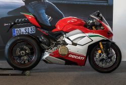 Ducati Panigale V4 2023 Memperoleh Upgrade Elektronik Baru, Jadi Makin Andal!