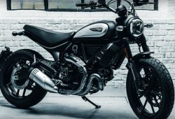 Lebih Elegan, Ducati Scrambler Icon Dark 2020 Unjuk Diri