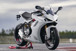 Ducati SuperSport 950 Terbaru Punya Lampu Mirip Panigale V4, Meluncur Bulan Depan!