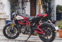 Lengkapi Model Premium, Indian Hadirkan FTR Carbon 2020