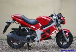 Gilera DNA 180, Sport Bike Batangan Transmisi Otomatis