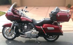 Harley-Davidson-2011-CVO-Touring