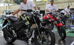 honda-cb150r-streetfire