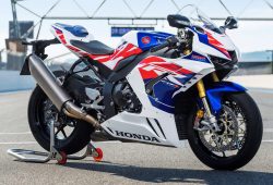 Honda CBR1000RR-R Fireblade SP 30th Anniversary Hadir di Indonesia, Harganya Bikin Gigit Jari