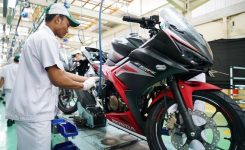 Honda CBR150R Warna Baru Honda CBR150R Warna Baru