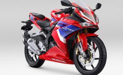 Honda-CBR250RR-Tricolor