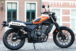 Selain CL500 di EICMA 2022, Honda CL250 Ternyata Juga Mejeng di Jepang