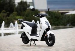Honda Rilis Motor Listrik Anyar EM1 e: di EICMA