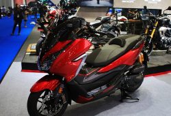 Honda Pamerkan Skutik Premium Forza 300 2020 Edisi Khusus
