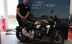 Honda-Neo-Sports-Cafe-CB1000R