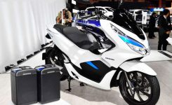 Honda-PCX-Listrik