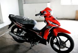 Honda Revo 2022 Terima Stripe Baru, Segini Harganya