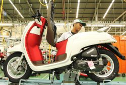 Usung Fitur Anyar, Honda Scoopy Terbaru Resmi Mengaspal