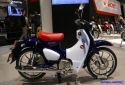 Usung Fitur Kekinian, Honda Pamerkan Super Cub C125 2018