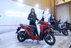New Honda Vario 125 & Vario 150 Kini Punya Warna Baru