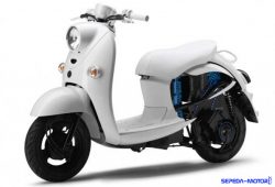 Honda & Yamaha Kerjasama Bikin Motor e-Vino Bertenaga Listrik