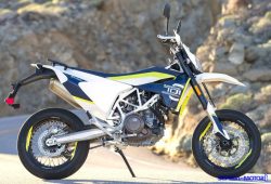 Jagoan Supermotard Husqvarna, FS 450 dan 701 Supermoto