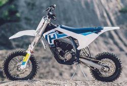 Husqvarna Pamerkan Motor Cross Mini Bertenaga Listrik All New EE5