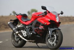 Hyosung GT250R, Sport Bike Entry-Level Berparas Sportif