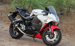 Hyosung-GT650R