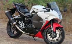 Hyosung-GTR650R