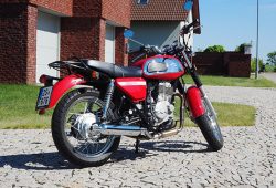 Bangkit Kembali, Motor Terbaru Jawa Roadster 300 Mengaspal Bulan Depan!