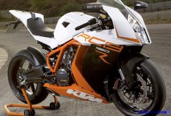Spesifikasi KTM 1190 RC8 R, The Pure Superbike