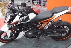 Tampilan Sangar Ala Moge, KTM Duke 125 Baru Ternyata Masih Terjangkau