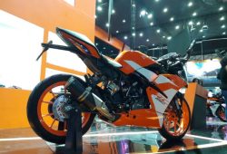 KTM Luncurkan Motor Terbaru RC 250 SE Side Muffler dengan Knalpot Samping di PRJ 2018