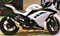 Kawasaki Ninja 300