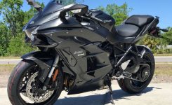Kawasaki-Ninja-H2