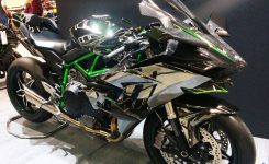 Kawasaki-Ninja-H2R-Seattle