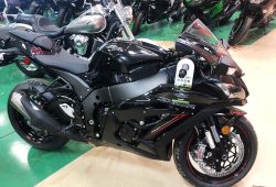 Kawasaki Ninja ZX-10R Terbaru Dirombak Pakai Mesin KRT, Jadi Makin Canggih!