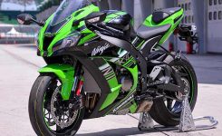 Kawasaki-Ninja-ZX-10R-2