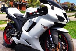 Kawasaki Luncurkan Ninja ZX-6R Edisi 2024, Harga Tembus Rp350 Juta