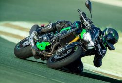 Kawasaki Z900 SE Meluncur, Specs Lebih Edan dari Versi Standard